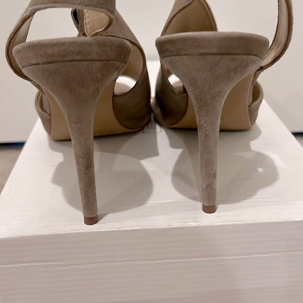 Vince Camuto Crasantha Slingback Heels - Picture 6 of 11